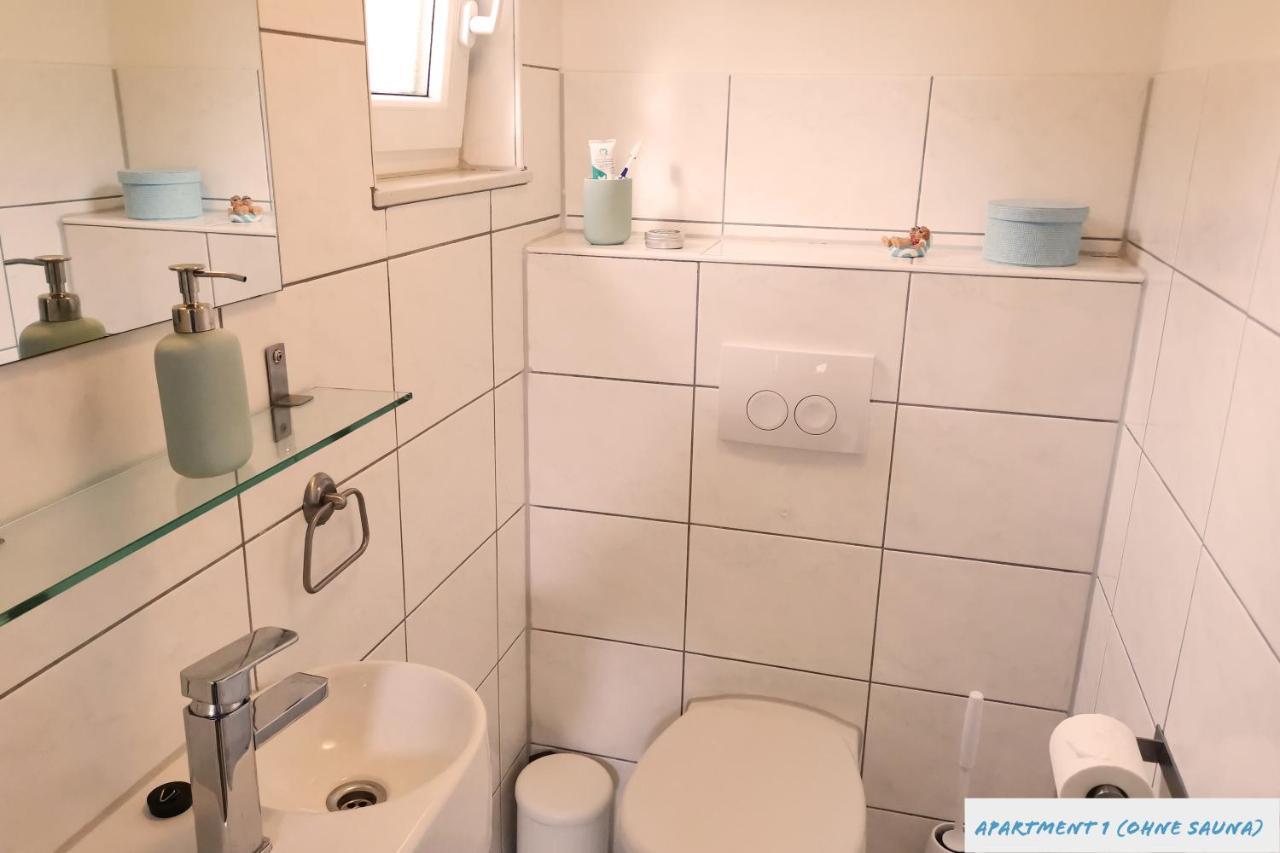 Tolles Studio Apartment In Tossens Fuer Junge Paare Esterno foto