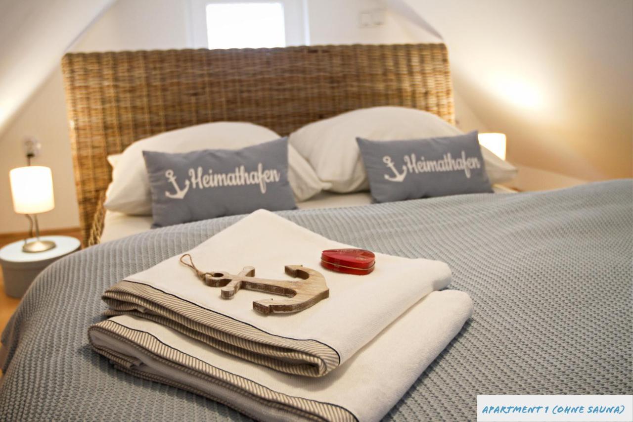 Tolles Studio Apartment In Tossens Fuer Junge Paare Esterno foto